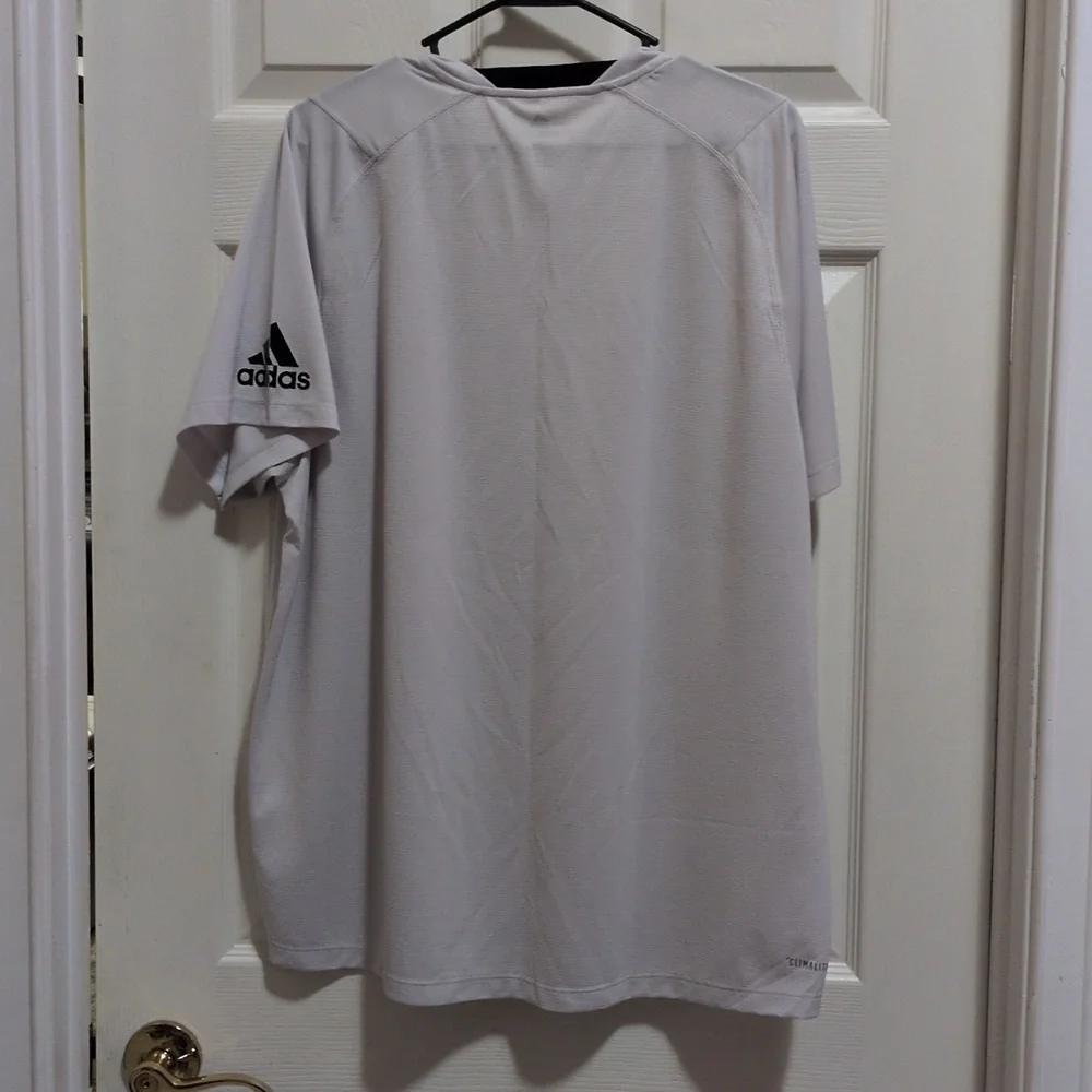 adidas Climalite Free Lift Men's Gray Short Sleeve Performance Shirt Size XL